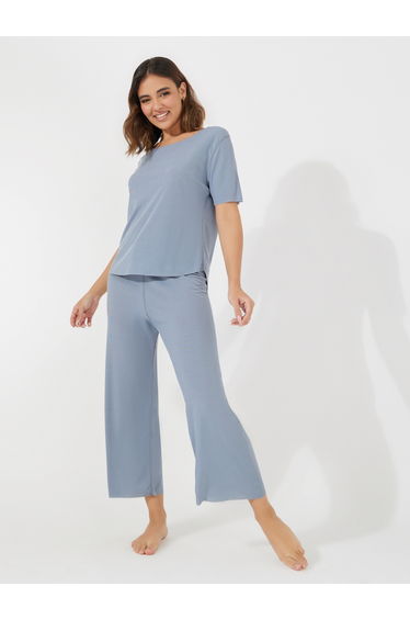 Texture Seamless T-Shirt and Pyjama Set