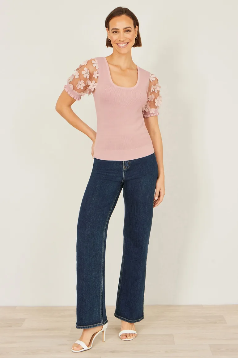 Yumi Blush Knitted Top With Floral Applique