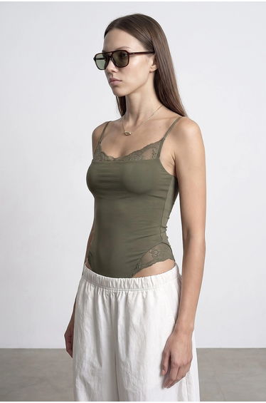 DILVIN Lace Sleeveless Slim-fit Bodysuit Blouse