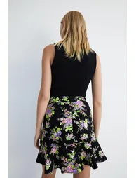 Floral Mini Skirt With Gold Buttons - 2