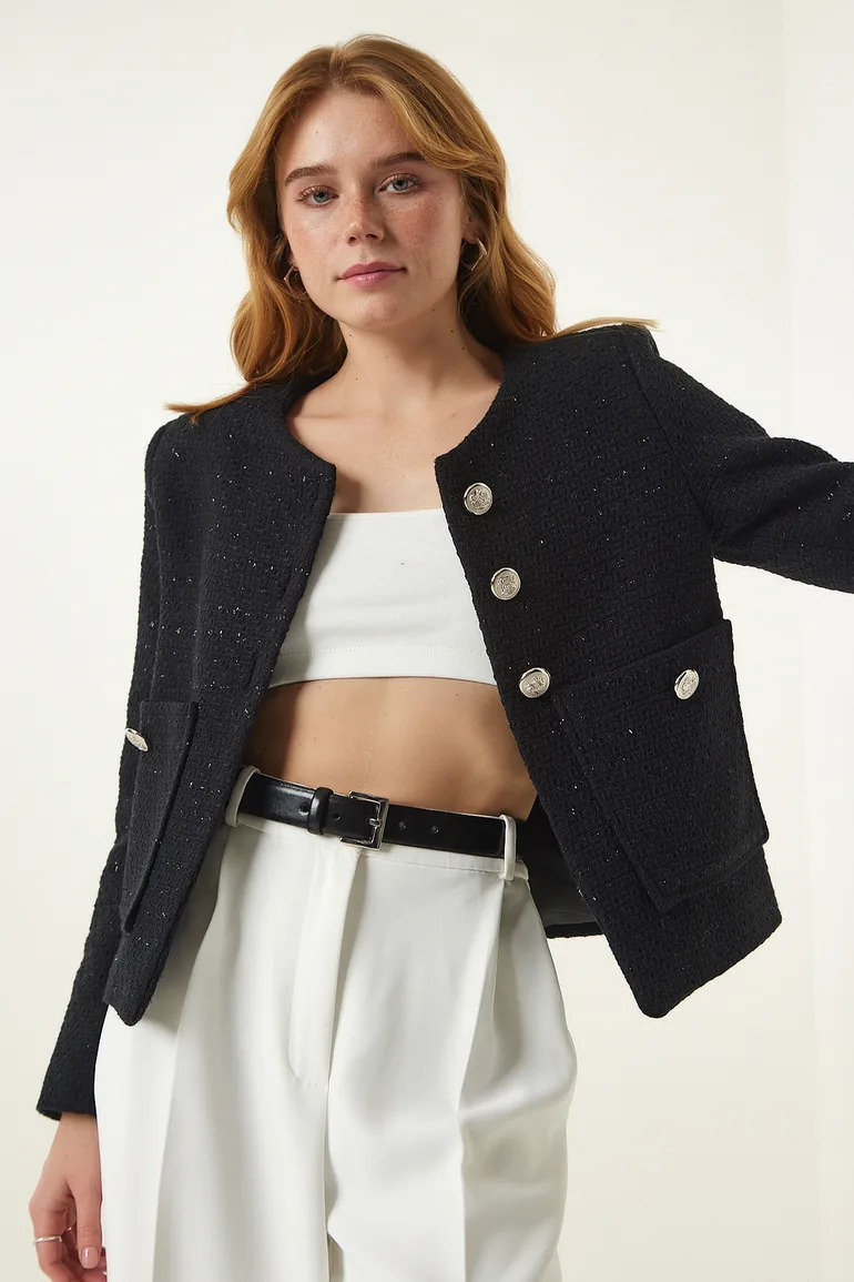 Women's Black Wide Pocket Stylish Woven Jacket - 1