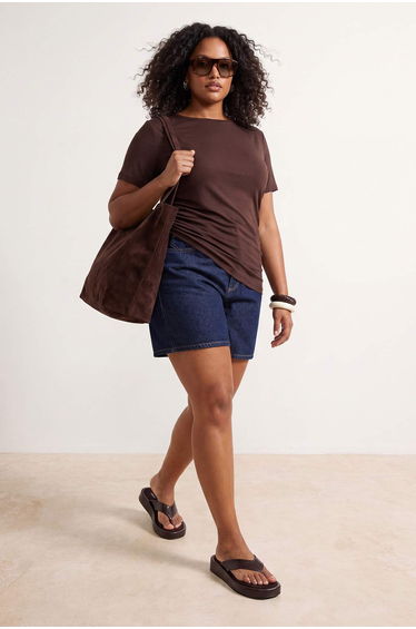 Brown Fitted Boat Neck Sleeveless Soft Knitted Plus Size Blouse