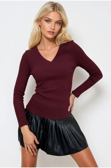 Women's Burgundy V Neck Camisole Basic Blouse