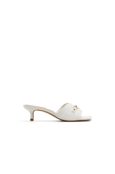 Annamassi / Heeled Sandals