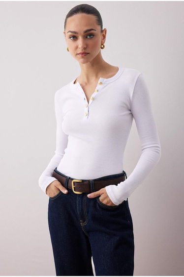 White Striped Crew Neck Buttoned Fitted/Fits Body Flexible Ribbed Knitted Blouse
