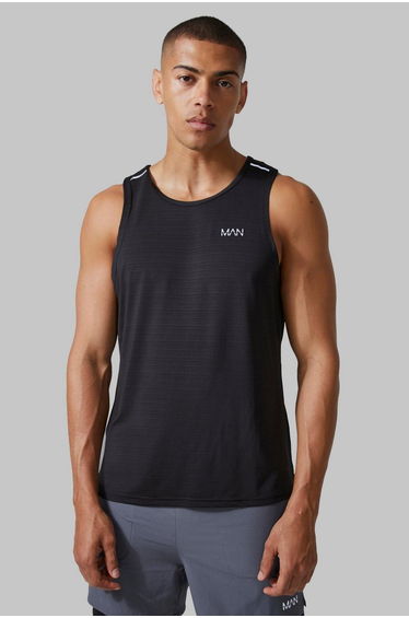 Man Active Lightweight Performance Vest - black