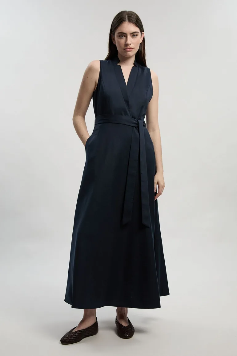 فستان ماكسي كتان بربطة خصر بتصميم لف