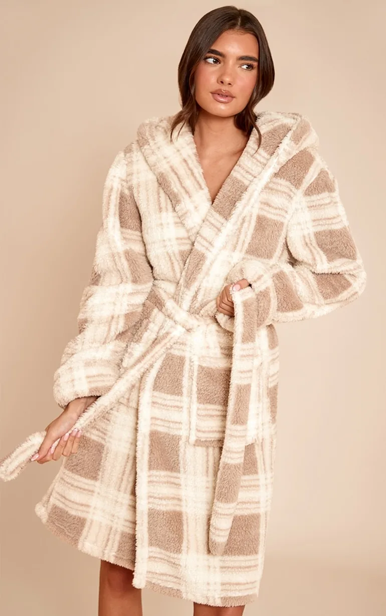 short fluffy dressing gown with hood Pink Pom Pom Fleece Hooded Short Dressing Gown