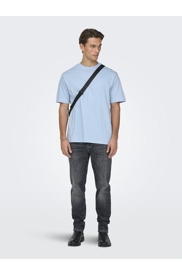 Organic Cotton T-Shirt in Loose Fit with Crew Neck