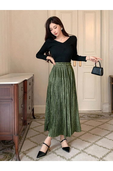 Solid Elastic Waist Pleated Detail A-Line Maxi Skirt