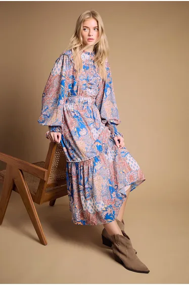 بوت اويسيس باللون البيج