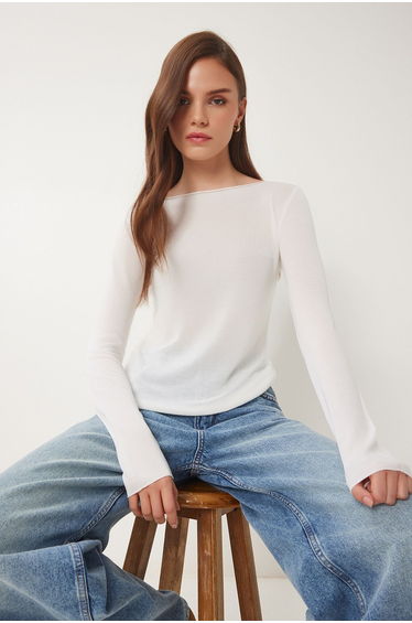 Women's Bone Boat Neck Seasonal Knitwear Blouse