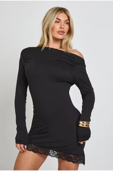 Lace Trim Asymmetric hem Long Sleeve Top - black