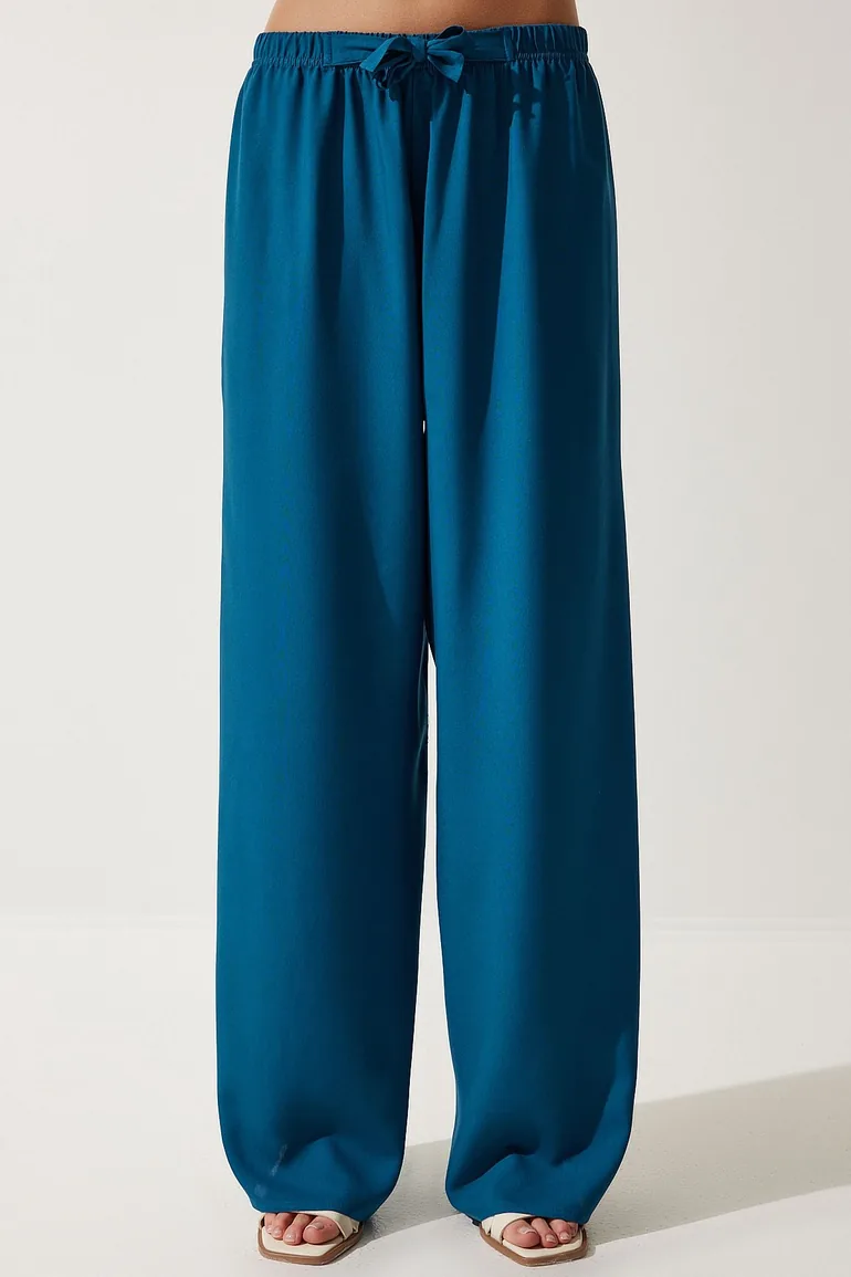 Women's Petrol Green Flowy Knitted Palazzo Trousers - 2