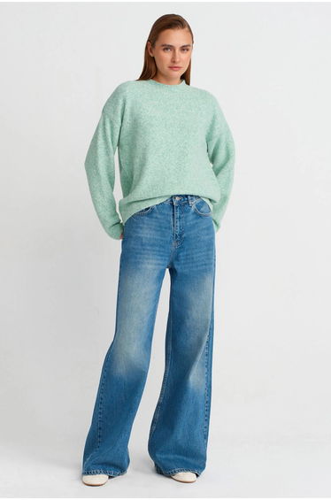 Dilvin Women's Solid Crew Neck Ribbed Sweater