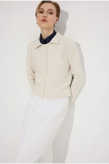 BUTTONED KNIT CARDIGAN