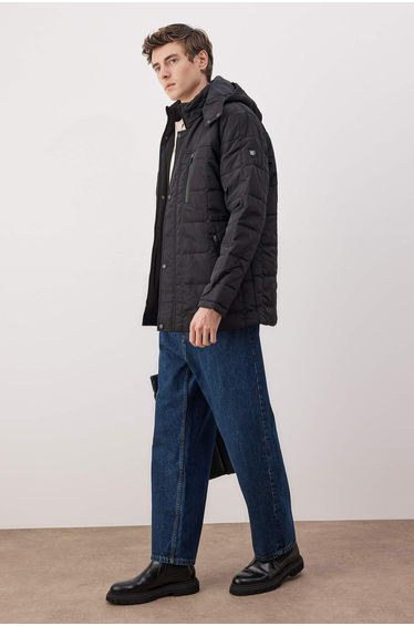 Black regular men's jacket