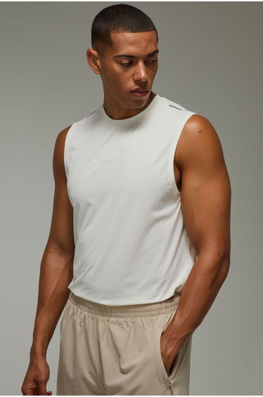 Common Pace Running Regular Fit Tank - off white