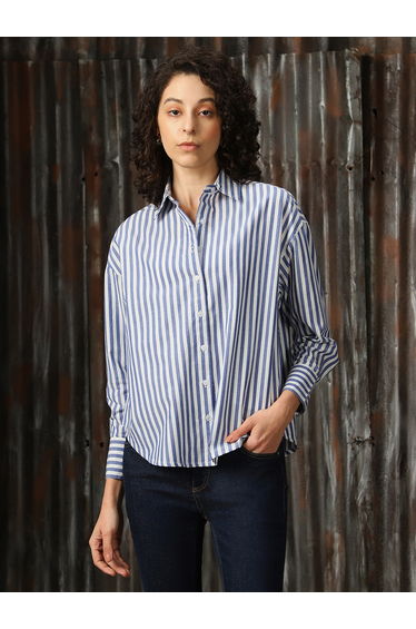 Striped Spread Collar Buttoned Shirts