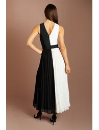 Bandage Cross Neck Pleated Skirt Midi Dress - 2