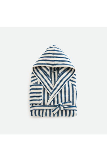 Makeba Hooded Bathrobe in Velour Towelling