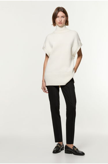 Petite Tailored Pintuck Straight Leg Trouser