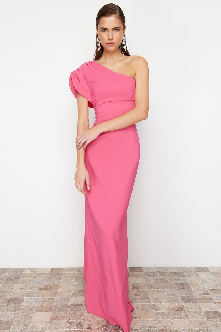 Shop Evening & Prom Dresses Online in Kuwait