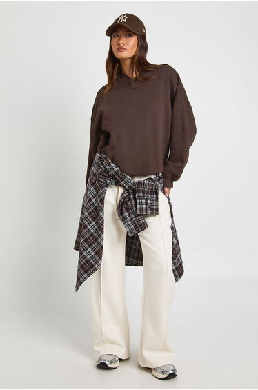 V Neck Oversized Sweatshirt - chocolate