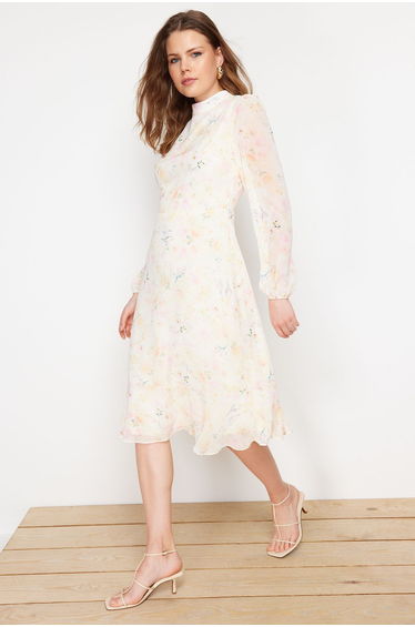 Trendyol White Floral A-Line Midi Smock Dress
