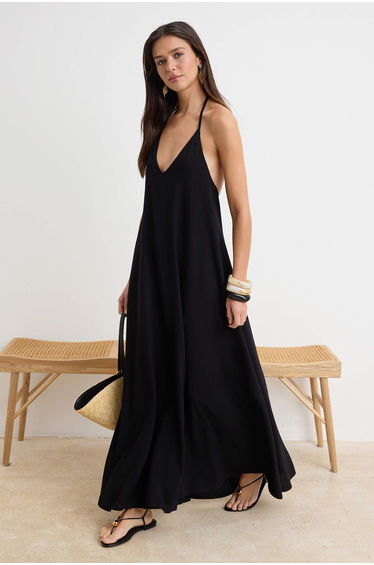 Black Maxi Woven Decollete Backless Beach Dress