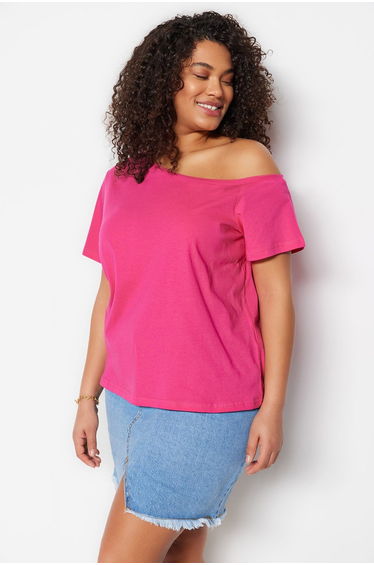 Plus Size Blouse - Pink - Fitted