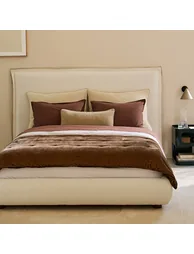 وسادة ايه ام. بي ام باللون البيج - 2