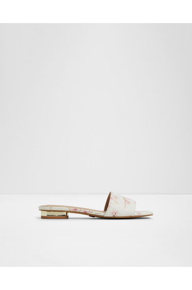 Agnis / Heeled Sandals