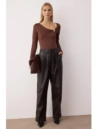 Brown Fitted/Fits the Body Accessory Detailed Snap-Front Flexible Knit Bodysuit