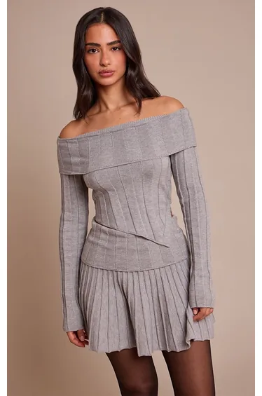 توب بريتي ليتل ثينق رمادي محبوك بأكمام طويلة بلا أكتاف - للمقاسات الضيقة