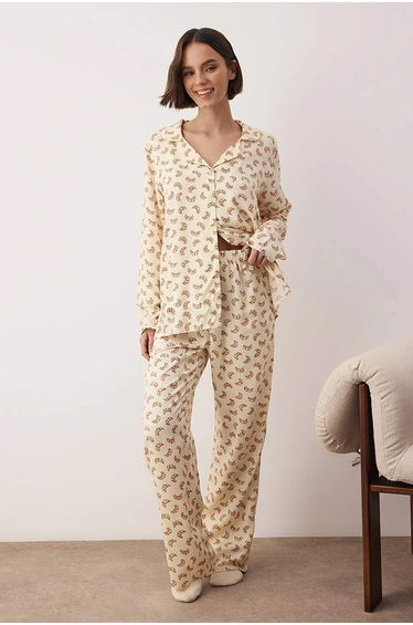 Multi-Colored Printed Belmando Woven Pajama Set