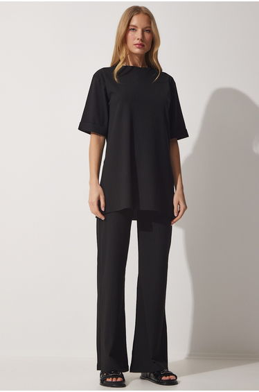 Two-Piece Set - Black - Relaxed fit