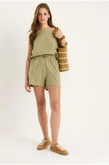 LUCCI Short High Waist Two-Piece Coord Set with Button Closure