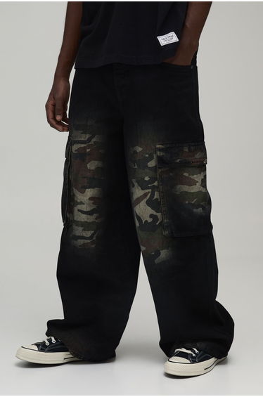 Camo Overdye Baggy Cargo Jeans - washed black