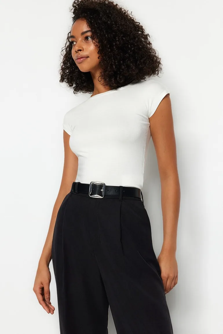 Ecru Premium Viscose Fitted Moon Sleeve Knitted Blouse - 1