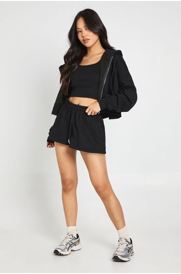 Petite Deep Hem 3 Piece Crop Zip Through Short Tracksuit - black