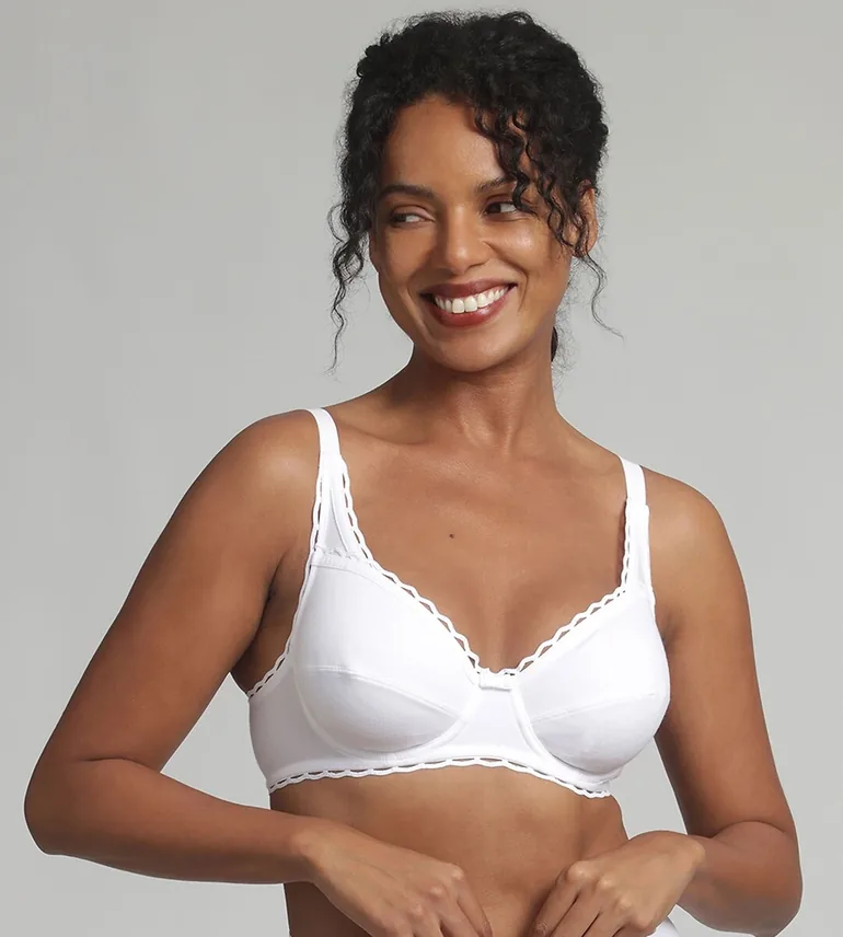 Cross Your Heart Feminine Bra in Organic Cotton - 2