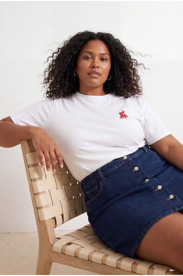 White Crew Neck Embroidery Detailed Regular Fit Plus Size T-Shirt