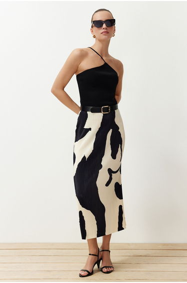 Ecru*001 Pleated Printed Midaxi Skirt