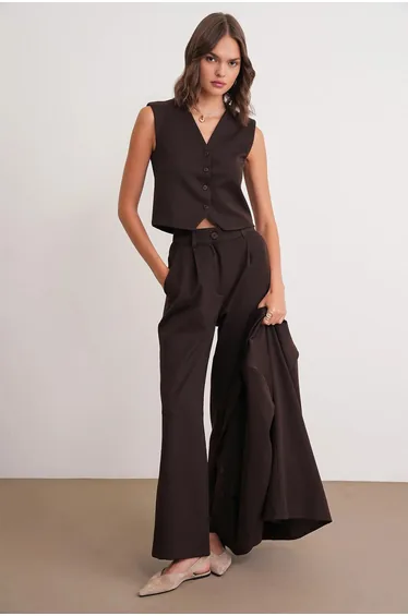 Mixray V-neck Buttoned Waistcoat
