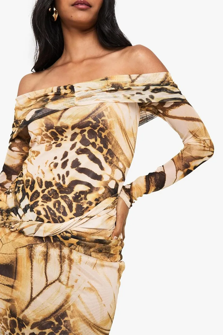 Abstract Mesh Twist Front Bardot Mini Dress - brown Boohoo Multicolour :  Party Dresses : VogaCloset Bahrain
