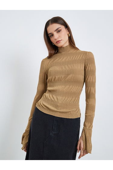 Women Brown Textured Knit Top