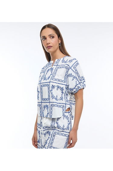 BCBG-ENGLISH EMB BLOUSE