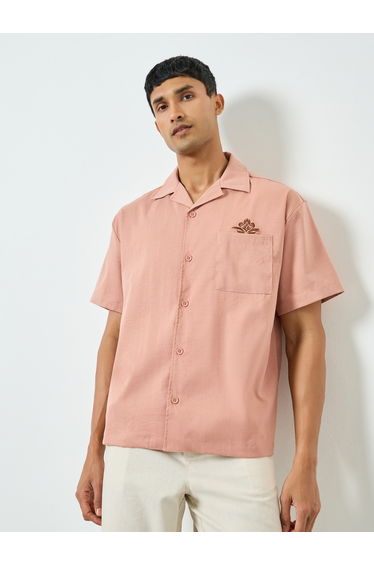 Men Embroidered Chest Pocket Oversized Shirt