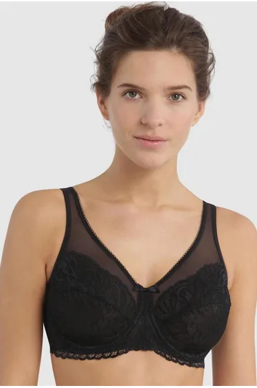 Generous Lace Full Cup Bra